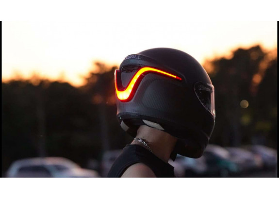 Buyer's guide: The safest smart helmets for motorcyclists 