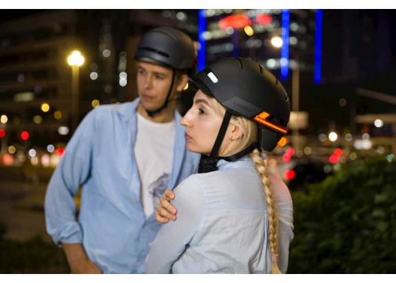 The importance of connectivity in helmets for electric scooters