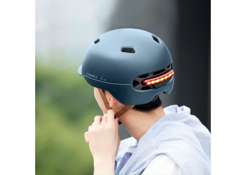 Movilidad urbana avanzada: cómo elegir tu casco inteligente