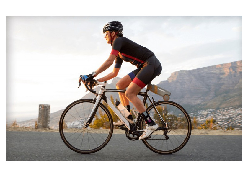 Smart helmets for road cycling: Safety at high speeds